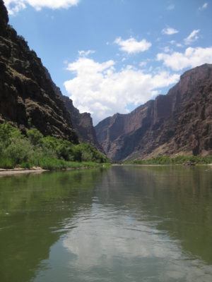 Canyon lodore with open river and steep canyons